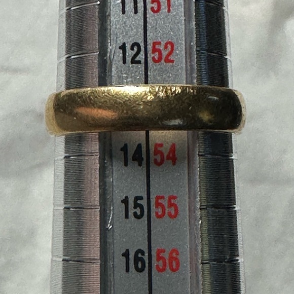 Vintage 14K Gold Women's Ring-wedding band - Picture 14 of 14